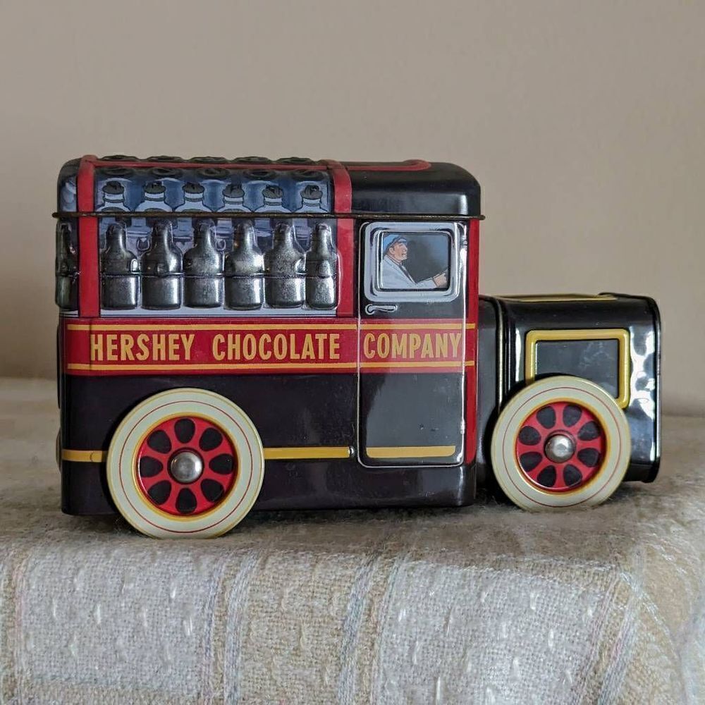 Vintage Hershey Vehicle Series Tin Canister Milk Truck Chocolate 7X4.5X3.5